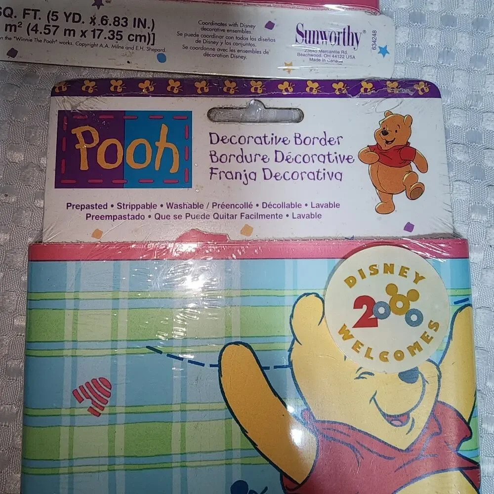 WINNIE THE POOH NWT VINTAGE GOTTA BEE ME SET OF 4 BORDER WALL